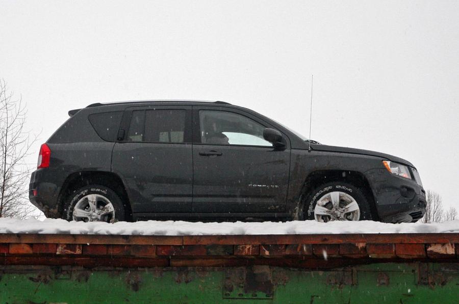  Jeep Compass Limited 2011 года  (фото 49 из 51)